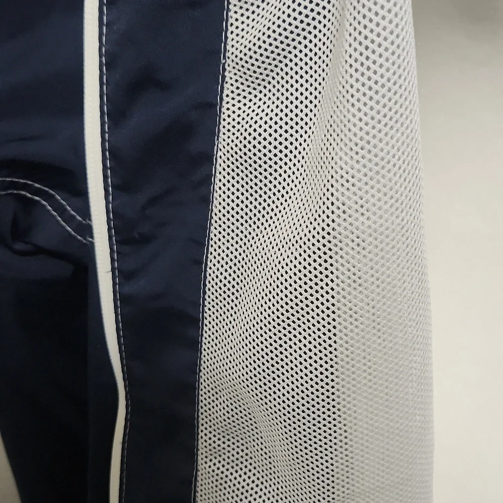 NWT Disney Blue Windbreaker - Picture 8 of 9